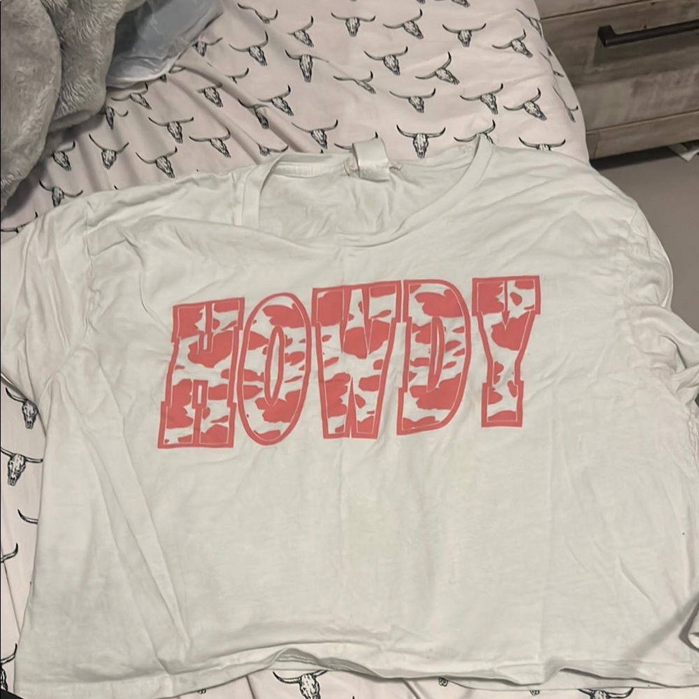 Altar'd State White Crop Top with Pink 'Howdy' Print